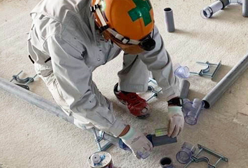 株式会社神門作業風景