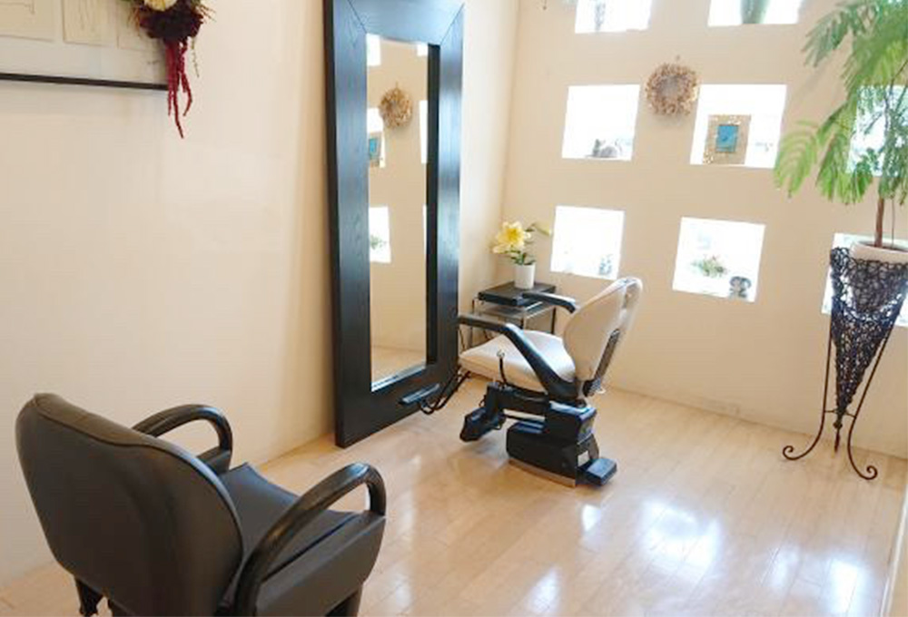 美容室comune、コムネ、2階の風景